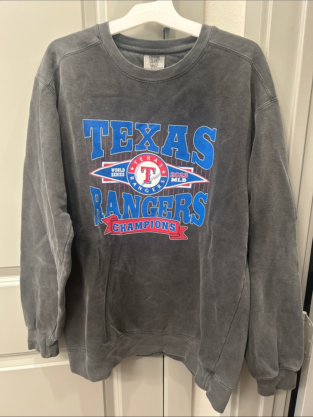 Texas Rangers Champions Graphic Crewneck Sweatshirt - Gray